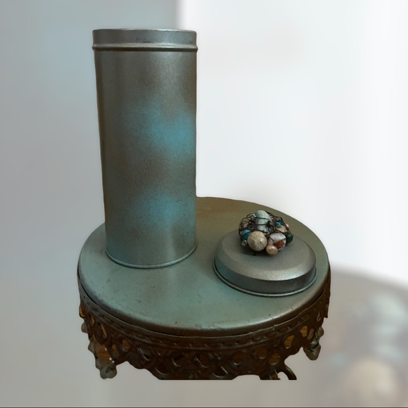 Treasure Keepsake Tin decorated with semi precious stones - Picture 2 of 6